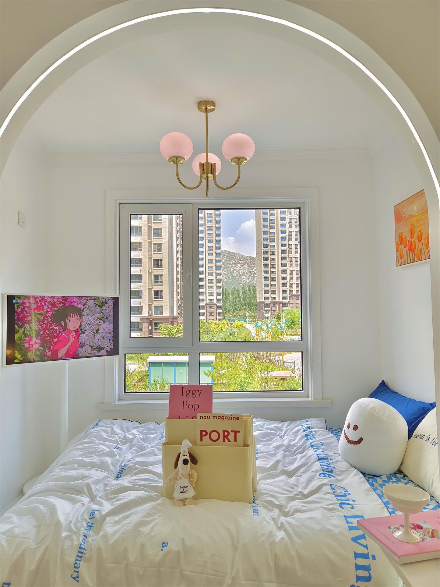 Marshmallow Chandelier | Modern